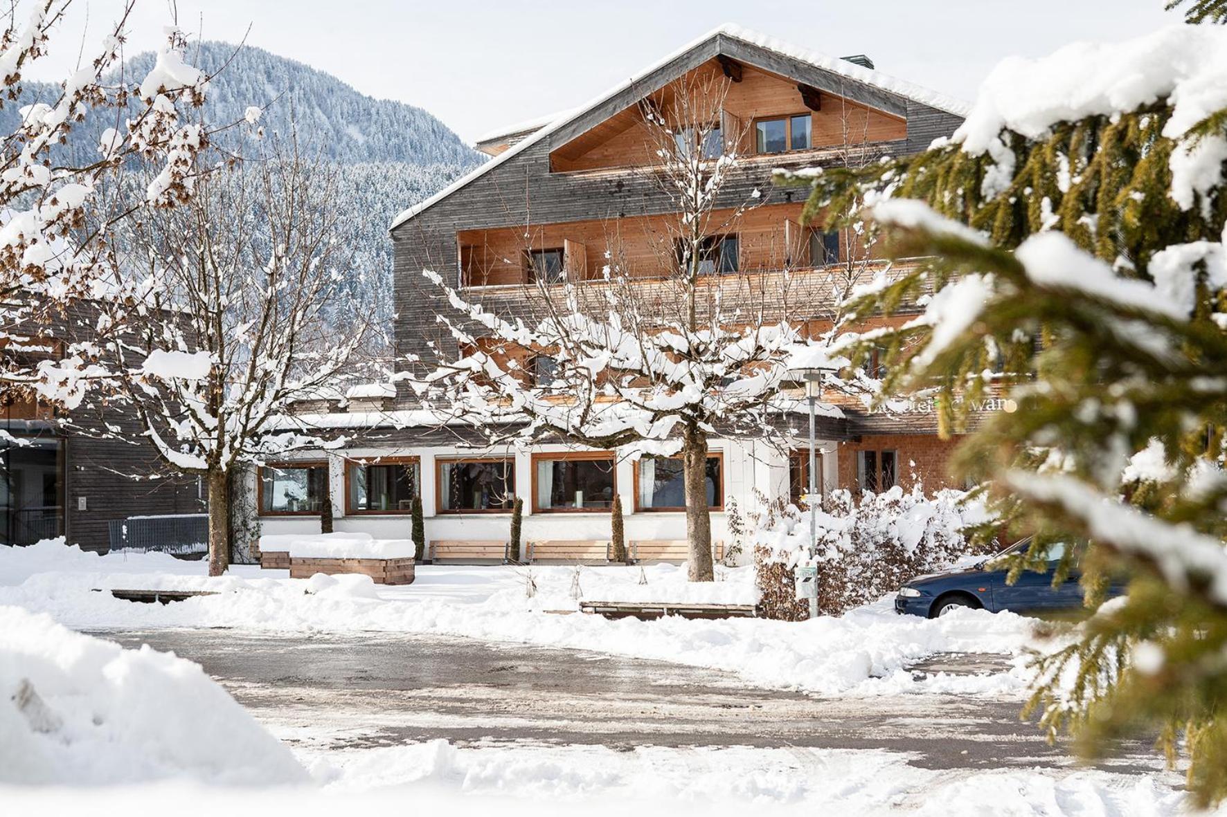 Biohotel Schwanen Bizau Exterior photo